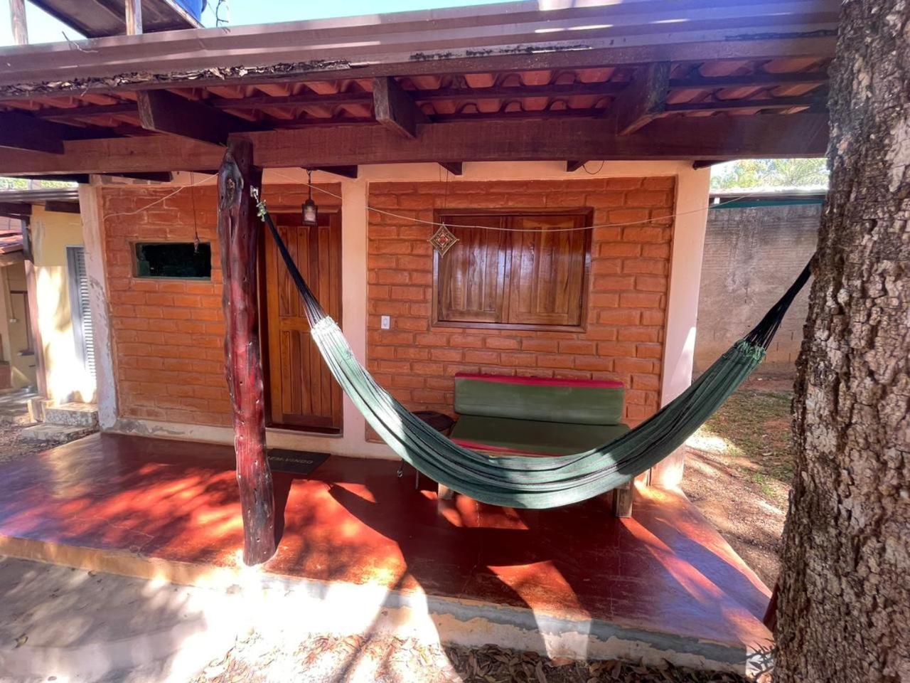 - Charmosa E Lodge