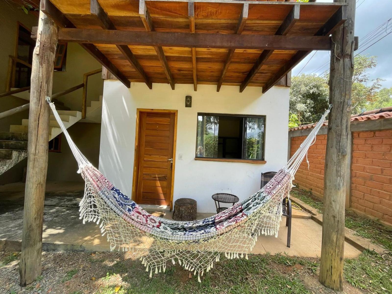 - Charmosa E * Alto Paraiso de Goias